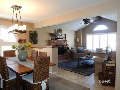Dining/Living Room