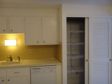 35 Swanson Ct unit 31D, Boxborough, MA 01719 - photo 6