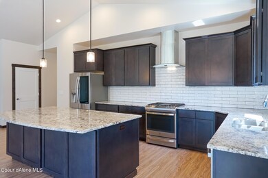 Kitchen R