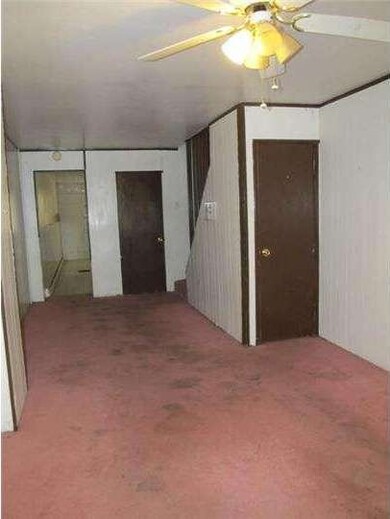 1248 Muhlenberg St, Reading, PA 19602 - photo 2