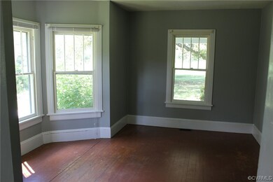 13031 Genito Rd, Amelia Court House, VA 23002 - photo 2