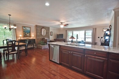 99 Bradley Road18