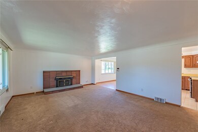 139 Wilps Dr, Herminie, PA 15637 - photo 6