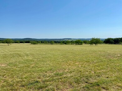 112 Armadillo Run unit 1, Fredericksburg, TX 78624 - photo 2