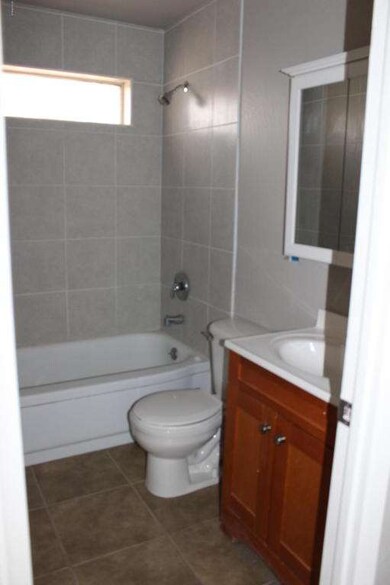 Monterey Hall Bath