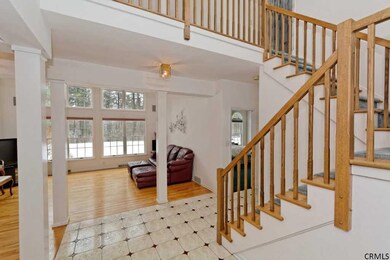 30 N Parkway Dr, Schenectady, NY 12303 - photo 4