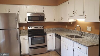 10920 Trotting Ridge Way, Columbia, MD 21044 - photo 2