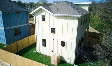 2608 Bristol Dr unit B, Austin, TX 78723 - photo 4