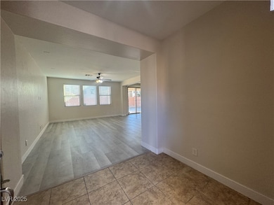 7070 Coventry Glenn Rd, Las Vegas, NV 89148 - photo 3