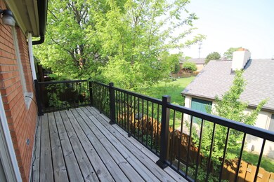 8520 Canterbury Square E, Indianapolis, IN 46260 - photo 4