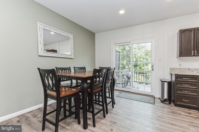 46832 Lawnes Creek Terrace, Sterling, VA 20165 - photo 7