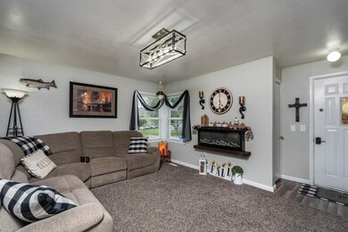 90 S Railroad Ave, Arimo, ID 83214 - photo 4