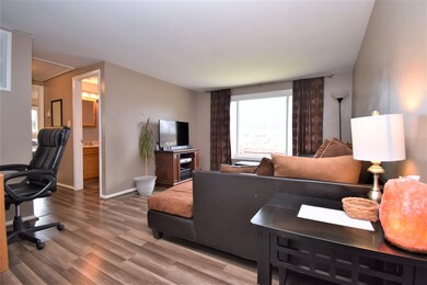 2133 Lindenwood Ave, Fort Wayne, IN 46808 - photo 3