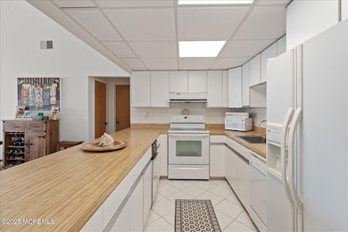 07-SMV_77EWaterSt-07
