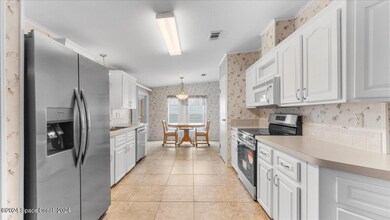 11-Kitchen