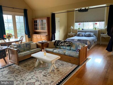 10725 Judy Ln, Columbia, MD 21044 - photo 4