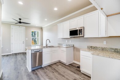 305 E. Second St-4