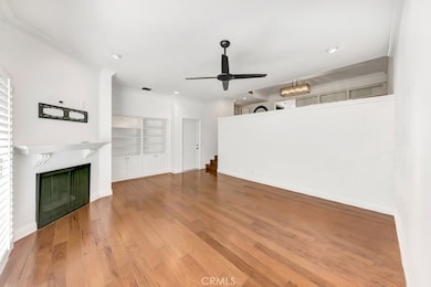 18409 Collins St unit D, Tarzana, CA 91356 - photo 6