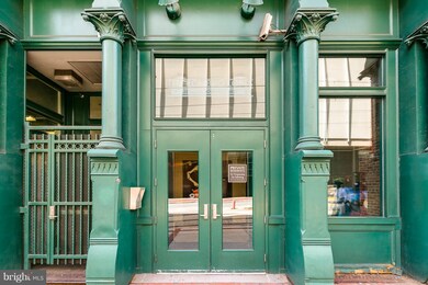 22 S Howard St unit R503, Baltimore, MD 21201 - photo 3