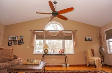 2985 Krueger Rd, North Tonawanda, NY 14120 - photo 4