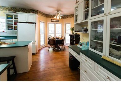 561 Woodspring Rd, Mount Pleasant, SC 29466 - photo 7