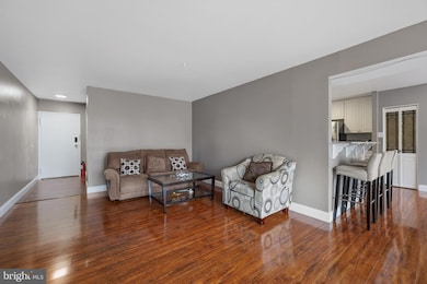 8477 Greenbelt Rd unit 201, Greenbelt, MD 20770 - photo 3