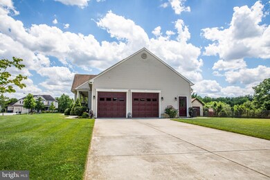 561 Thackery Ct, Mickleton, NJ 08056 - photo 4