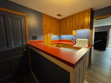 201 E Clarinda Ave, Shenandoah, IA 51601 - photo 7