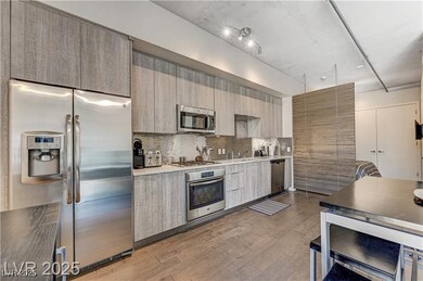 unlisted-address, Las Vegas, NV 89101 - photo 6