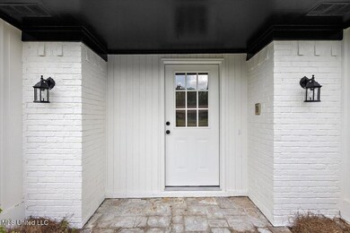 19 Nelson Cir, Jackson, MS 39212 - photo 2