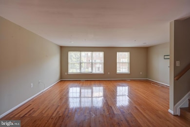 4626 Kings Mill Way, Owings Mills, MD 21117 - photo 2