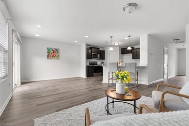 3908 Copperfield Ct, High Point, NC 27265 - photo 7