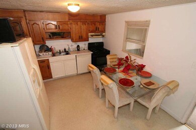 3314 Bero Rd, Halethorpe, MD 21227 - photo 3