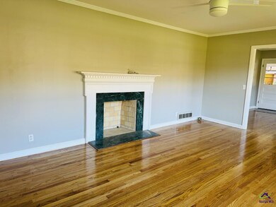 116 W Lewis St, Cochran, GA 31014 - photo 6