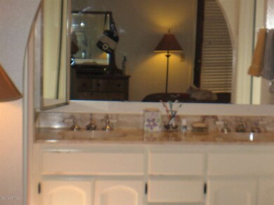 8402 N 16th Place, Phoenix, AZ 85020 - photo 7