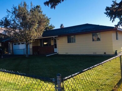 1239 Summers Ln, Klamath Falls, OR 97603 - photo 2