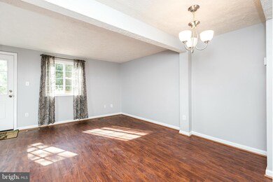 5986 Rowanberry Dr, Elkridge, MD 21075 - photo 7