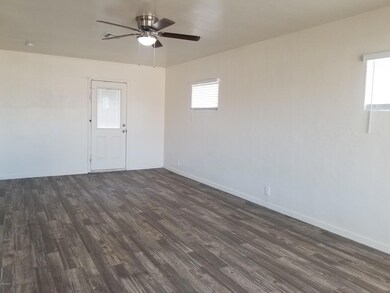 55 N Meadow Ln, Mesa, AZ 85201 - photo 3