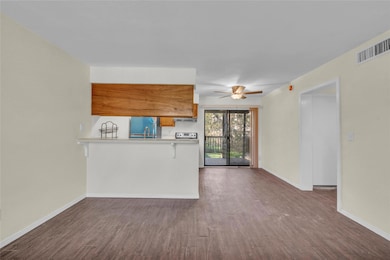 108 Hillside Cove unit B, Elgin, TX 78621 - photo 3