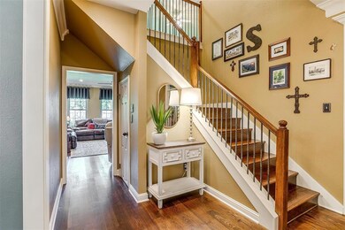 A beautiful foyer greets your guests.