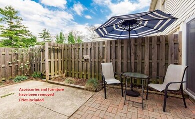 07 Outside - Patio