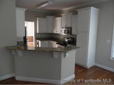 124 Highgrove St, Fayetteville, NC 28303 - photo 2
