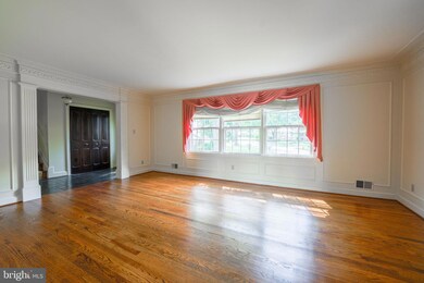 1309 Oberon Way, McLean, VA 22102 - photo 7