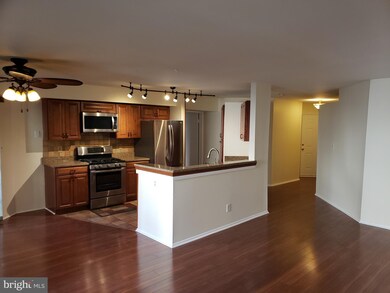 3252 Cypress Ct, Monmouth Junction, NJ 08852 - photo 6