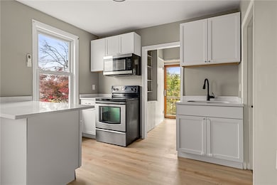 30 Metacomet Ave, Rumford, RI 02916 - photo 6