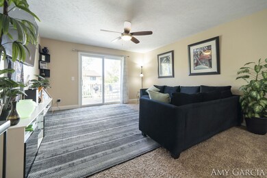 6-web-or-mls-5255-wade-st-se