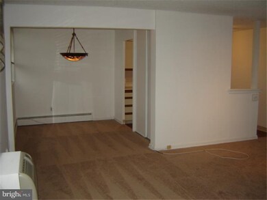 Radnor House unit 319, Bryn Mawr, PA 19010 - photo 5