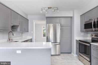 230 Fairfield Dr, Warrenton, VA 20186 - photo 5