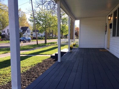 Photos (1)