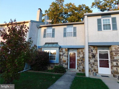 294 Lawndale Ave, King of Prussia, PA 19406 - photo 2